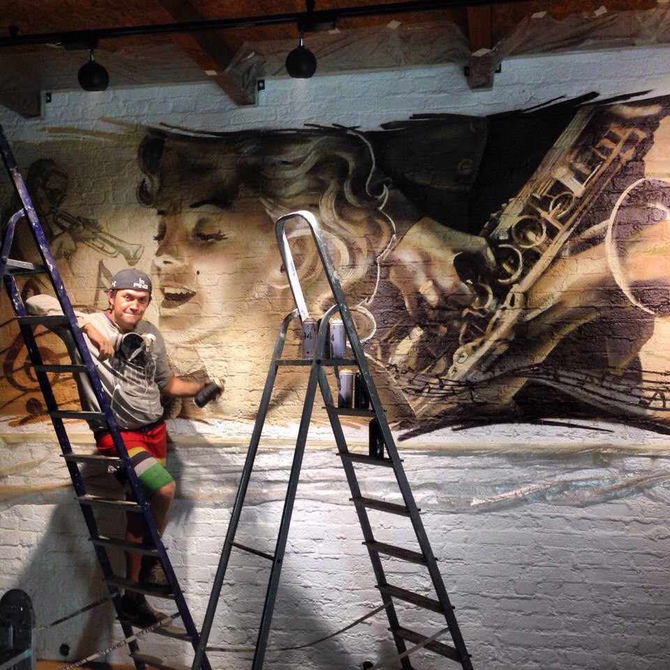 Заказать граффити, художественную роспись стен в интерьере по доступной ...